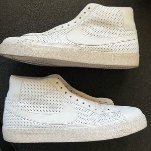 2007 Size 12 - Nike Blazer High White - 315877-111
